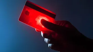 Travel Smarter With UPI And Credit Cards Used For Their Individual Strengths