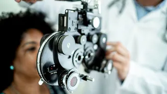 Dia do Oftalmologista: 9 hábitos comuns que podem estar prejudicando seus olhos