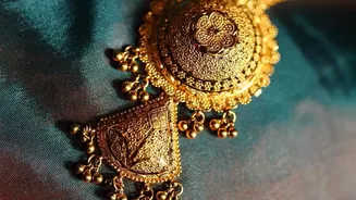 How To Buy Gold For A Festival Without Letting Jewellery Costs Escalate