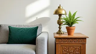 How To Incorporate Vintage Accents Without Making Homes Look Cluttered