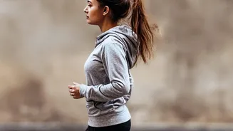 The 10-Minute Mobility Trend Makes Supporting Regular Walking Worth Checking