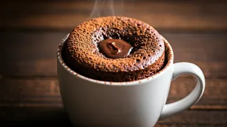 Quick & Easy: 2-Minute Chocolate Mug Cake Delight!