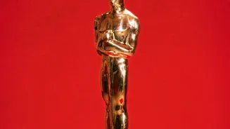 Oscar-Winning Hollywood Masterpieces: Unforgettable Critically Acclaimed Dramas Worth Watching Right Now