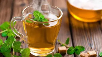 5 herbal teas that may help ease nausea