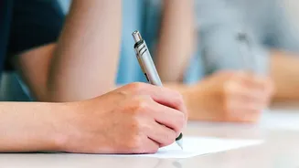 How Students Use Local Offline AI Plugins To Process Lecture Notes Without Cloud Uploads