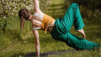 How Balancing On Side Planks Fires Up Deep Core Muscles And Stabilises Hips