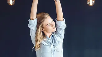 Desk-Job Yoga Brings Gentle Movements For Stiffness Into Focus
