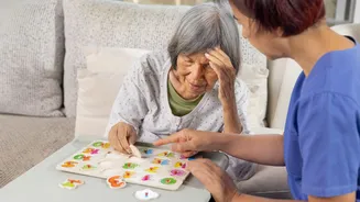 Primeiro medicamento para retardar Alzheimer chega ao Brasil; neurocientista explica tratamento