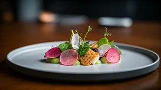Camera-Ready Plates Are Getting Lighter This Season