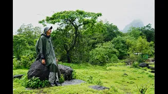 Choosing the Right Raincoat for Indian Monsoons
