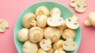 Monsoon Food Safety: How To Avoid Dangerous Mushroom Mistakes