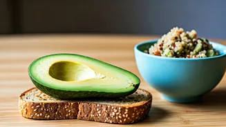 Beat the Bloat: Best Breakfasts for a Happy Tummy!