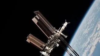 How Free Skywatching Apps Teach You To Spot Bright Space Station Satellite Flyovers