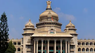 ಪ್ರಶ್ನೆಪತ್ರಿಕೆ ಸೋರಿಕೆ ತಡೆಯಲು ದಿಟ್ಟ ಕ್ರಮ: 70,000 ಹುದ್ದೆಗಳ ನೇಮಕಾತಿ ಪರೀಕ್ಷೆಗೆ ರಾಜ್ಯ ಸರ್ಕಾರ ಹೈ-ಅಲರ್ಟ್
