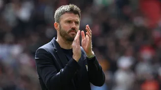 Man Utd unggul atas Arsenal dalam perebutan gelandang asal Prancis tersebut, sementara sang bintang mengincar kepindahan ke Liga Premier