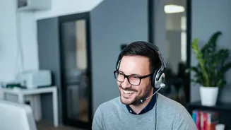 Asynchronous Workplace Etiquette: Core Overlap Hours Help Remote Teams Communicate Better