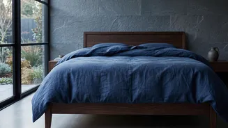 Why Sleeping In Late On Holidays Weakens Your Immune System Functioning Over Time