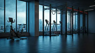 India's Fitness Crowd Beats The Rain