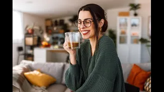 Médico responde se tomar café após o almoço faz mal