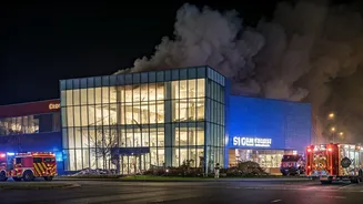 Karachi Mall Fire: Tragedy Unfolds, Lives Lost