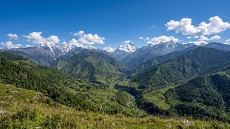 September Mountain Holidays: How To Prepare For Changing Rainfall