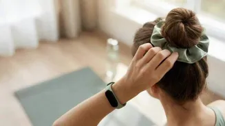 Stylish ways to wear scrunchies everyday