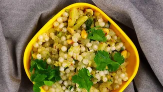 Sabudana Supplies Energy, While Peanuts Improve the Meal's Protein Balance