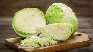 Cabbage poultice: A natural remedy for joint pain