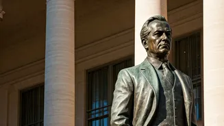 Modi's Early Days: The Vajpayee Influence