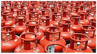 Government Approves ₹30,000 Crore LPG Subsidy To Oil PSUs For FY 2025-26 Amid West Asia Supply Concerns