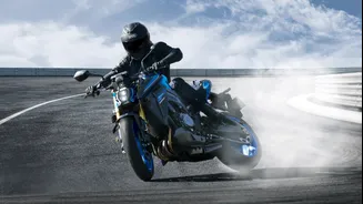 Suzuki GSX-S1000 é atualizada para linha 2027