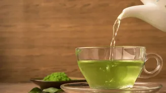 Green tea side effects and who should avoid consuming it