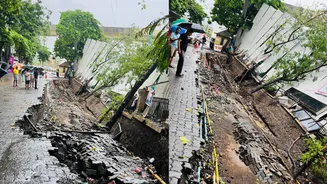 Collapsed Walls To Submerged Traffic– Mumbai On Knees After First Monsoon Rain | VIDEOS