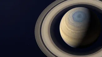 Hubble Captures A Strange Decagon-Shaped Cloud Pattern Over Saturn's South Pole