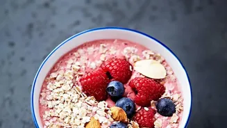 High-Protein Sattu Smoothie Bowls: Repurposing Traditional Flour For Workout Nutrition