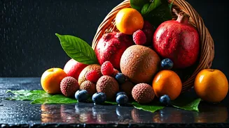 10 Best Fruits To Eat This Monsoon