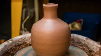 How Festive Orders Influence Work In Traditional Clay Workshops