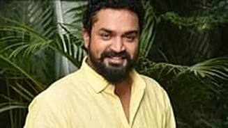 Kannada Actor Mayur Patel Booked In Drunk Driving Case After Collision With Four Cars In Bengaluru