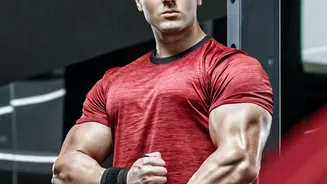 Fitness Coach Devin Physique Favours Smarter, Shorter Sessions Over A Daily Gym Grind