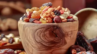 More Snackers Are Pairing Dates With Nuts, Yoghurt and Chocolate