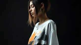 The 2026 Oversized-Shirt Trend Makes Replacing Body-Skimming Shapes Matter