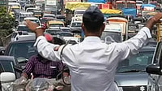 Mumbai Traffic Update: No Parking Zone Declared In Goregaon, Diversions Announced On Eastern Express Highway For Pedestrian Bridge Work In Vikhroli...