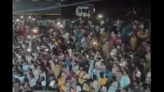 SIR Deletion Protest In Bengal: 7 Judicial Officials Gheraoed For 8 Hours In Malda