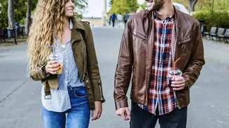 15-Minute Post-Meal Strolls Offer Easy Blood Sugar Control And Muscle Soreness Relief