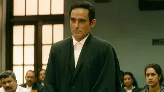 Akshaye Khanna was 'unprofessional' during 'Section 375' shoot?