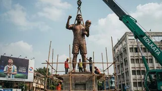 Kolkata is dismantling 70-foot Lionel Messi statue over safety concerns
