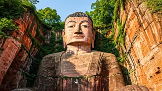 Thailand's Towering Buddhas: A Spiritual Journey