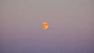 April skywatching: Pink Moon April 1 and Mercury April 3