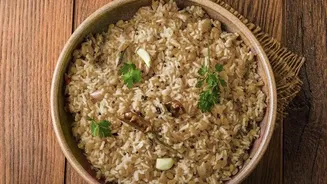 Bengali Bhoger Khichuri: A Step-by-Step Guide to the Bengali Rice-and-Lentil Dish