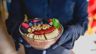 5 delicious street-style breakfast bowls (not Indian)